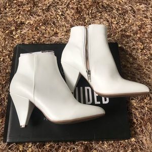 NWT Missguided White Boots